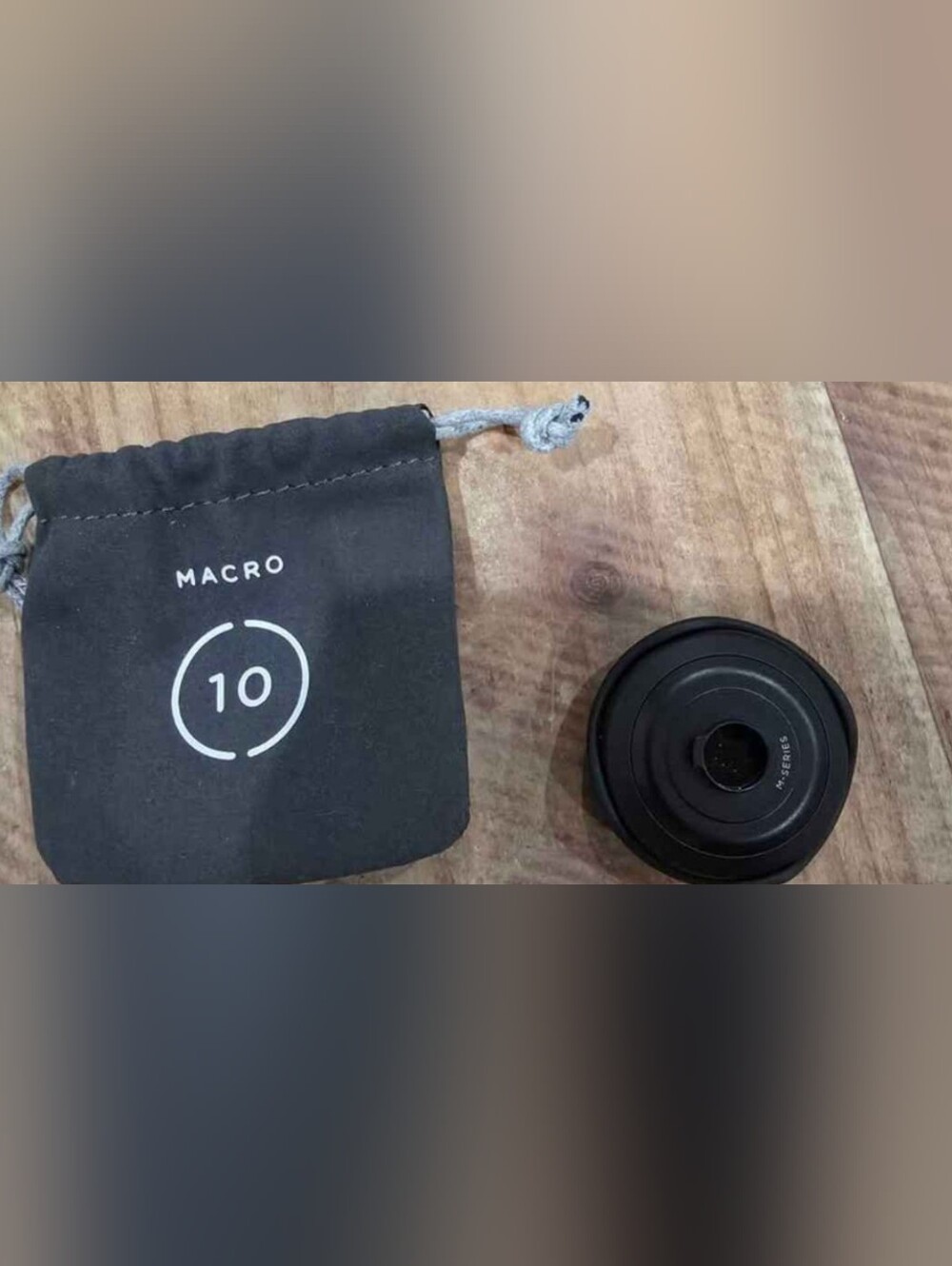 Black Macro Lens for Smartphones